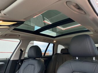 BMW 520d Touring 140kW xDrive AT/8 - 17