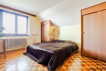 Na PREDAJ 6i RD s pekným výhľadom a pozemkom 863m2 - 17