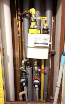 Pôvodný stav: 3 iz., Mládežnícka ul., B.Bystrica,159 000,-€ - 17