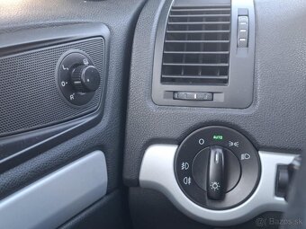 ŠKODA OCTAVIA COMBI 2.0 TDI, DSG AUTOMAT - 17