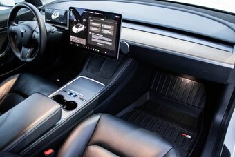 Tesla Model 3 Long Range 82kWh AWD, (2021) - 17