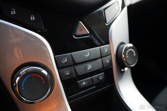 Chevrolet Cruze 1.8 16V LT - 17