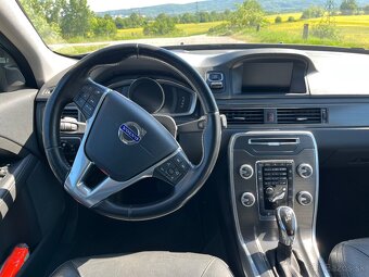 Volvo XC70 D4 AWD Summum 2.4 - 17