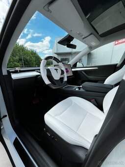 Tesla Model Y Long Range Dualmotor AWD ODPOČET DPH - 17