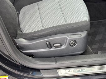 Škoda Superb Combi 2.0 TDI CR DSG 273000km 2011 - 17