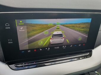 Predám Škoda Octavia Combi First Edition 2.0Tdi DSG - 17