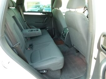 Volkswagen Touareg II 3.0 V6 TDI 240k BlueMotion Technology - 17