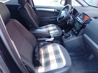 Predám Opel Zafira 1.9.diesel 110kw r.v.2009 - 17
