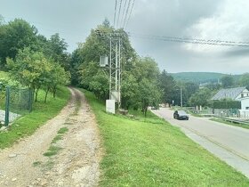 Predaj 2 pozemkov v obcí Mníchova Lehota - 17