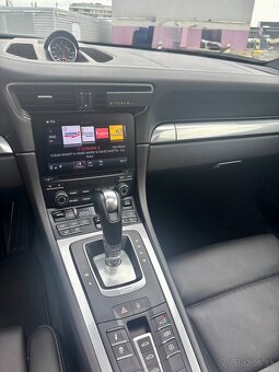 Porsche 911 Carrera 991.2 PDK - 17