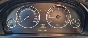 BMW X5 XDRIVE30D A/T - 17