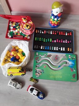 Detske sportove rozne veci,karticky hracky, - 17