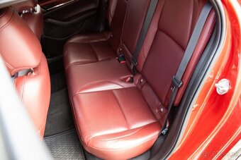 Mazda 3 2.0 Skyactiv-X180 AWD / AJ NA SPLÁTKY / PROTIÚČET / - 17