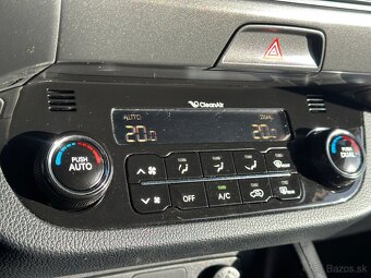 KIA SPORTAGE - 17