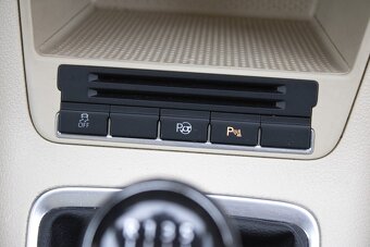 Volkswagen Tiguan 2.0 TDI 4Motion - 17