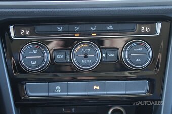 Volkswagen Touran 1,6 TDi 85 kW COMFORTLINE - 17
