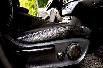 Mercedes-Benz B trieda 220 4matic A/T - 17