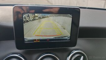 Mercedes - Benz GLA 180 - 17