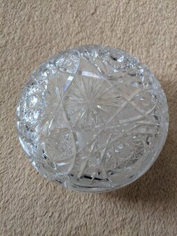 Sklenené a kryštálové drobnosti - 17