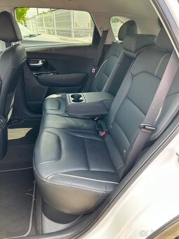Kia Niro EV 64kWh Executive Line, 150kW, A1 - 17