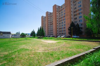 Pôvodný stav - Veľký 2i 68m2 + loggia na sídlisku Roveň - 17