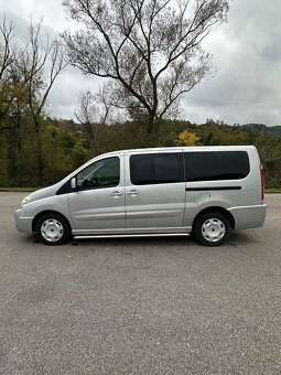 Fiat Scudo Maxi 2.0 Multijet 100kw 5miest,Ťažné,Klíma,koža - 17