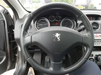 Peugeot 308 2.0 HDI SW panorama digi.klima - 17