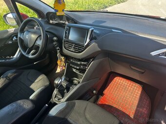 Peugeot 208 1.4 Vti - 17