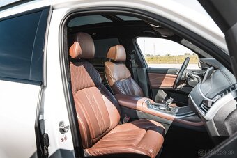 BMW X7 40d xDrive, INDIVIDUAL Slovenské vozidlo - 17