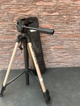 Canon EOS 1200D + statív Velbon CX-460 + prísluše - 17
