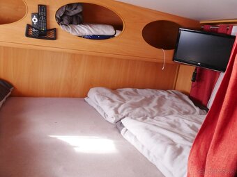 Predám Autokaravan Ford Transit 2.2 TDCi - 17