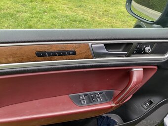 Predam VW Touareg 4.2 TDi V8 EXCLUSIVE - 17