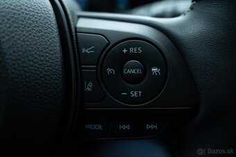 Toyota RAV4 2.5 Hybrid e-CVT GR Sport AWD, možný odpočet DPH - 17