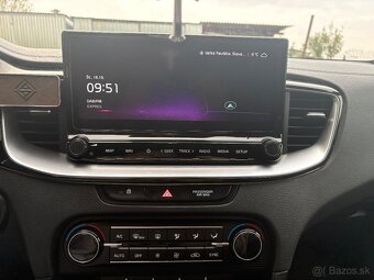 Kia PROCEED 1,5 T-GDI 7DCT GT-LINE - 17