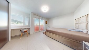 Luxusný 5i. RD, 3x kúpeľňa, garáž, KLÍMA, Vavrinecká ul. TOP - 17