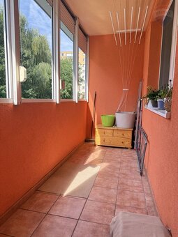 PRENÁJOM: 4IZBOVÝ BYT, DUNAJSKÁ STREDA - NÁM. SNP - 17