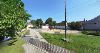 Rodinný dom s pozemkom 1410 m2 v obci Letničie, okr. Skalica - 17