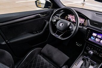 Škoda Superb Sportline 2 TSI 280PS 4x4 / V ZÁRUKE / TOP STAV - 17