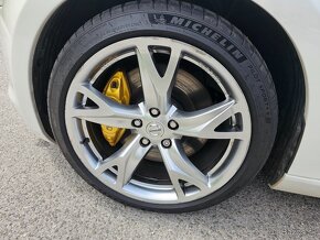 Nissan 370z - 17