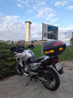 HondaTransalp 650 rok 2001 pekná - 17