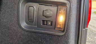 Volkswagen Sharan 2.0 tdi 4x4 7-miestne - 17