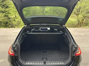 BMW 320d xDrive, 4X4, 140kW/190PS, FULL LED,NAVI,ŤAŽNÉ,2023 - 17
