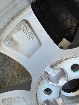 Zimne kolesa Skoda 5x112 r16 215/60 r16 skoda Superb - 17