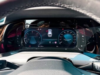 Volkswagen Golf Variant 2,0TDi - 17