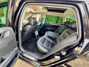 Skoda Superb COMBI 2.0tdi 125kw 4x4+NAVI+Panorama+TOP stav - 17