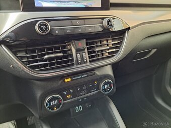 Ford Kuga 2.5 Duratec HEV 190k Titanium eCVT - 17