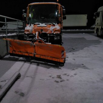 predam Unimog U 400 - 17