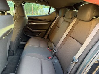 Mazda 3 2.0 Skyactiv G122 A/T – výbava Plus, 2020, 76k km - 17