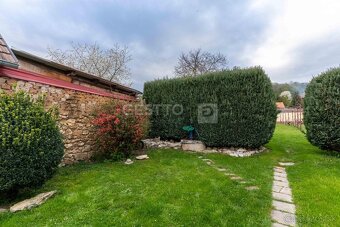 GESTTO | RODINNÝ DOM NA PREDAJ | 741 m2 POZEMOK | SMOLENICE - 17