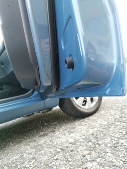 Toyota Yaris II, 1,3i, 64 kw, 165000 km - 17